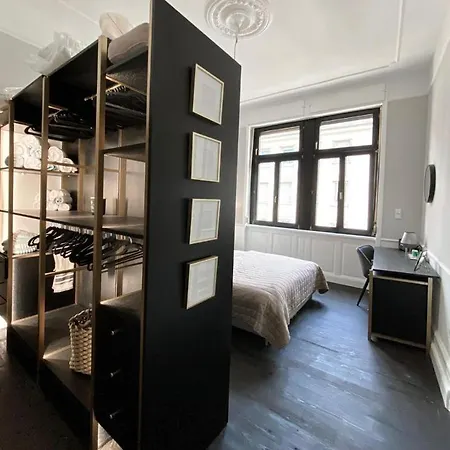 Ferienwohnung Frankfurt Bergerstrasse *
